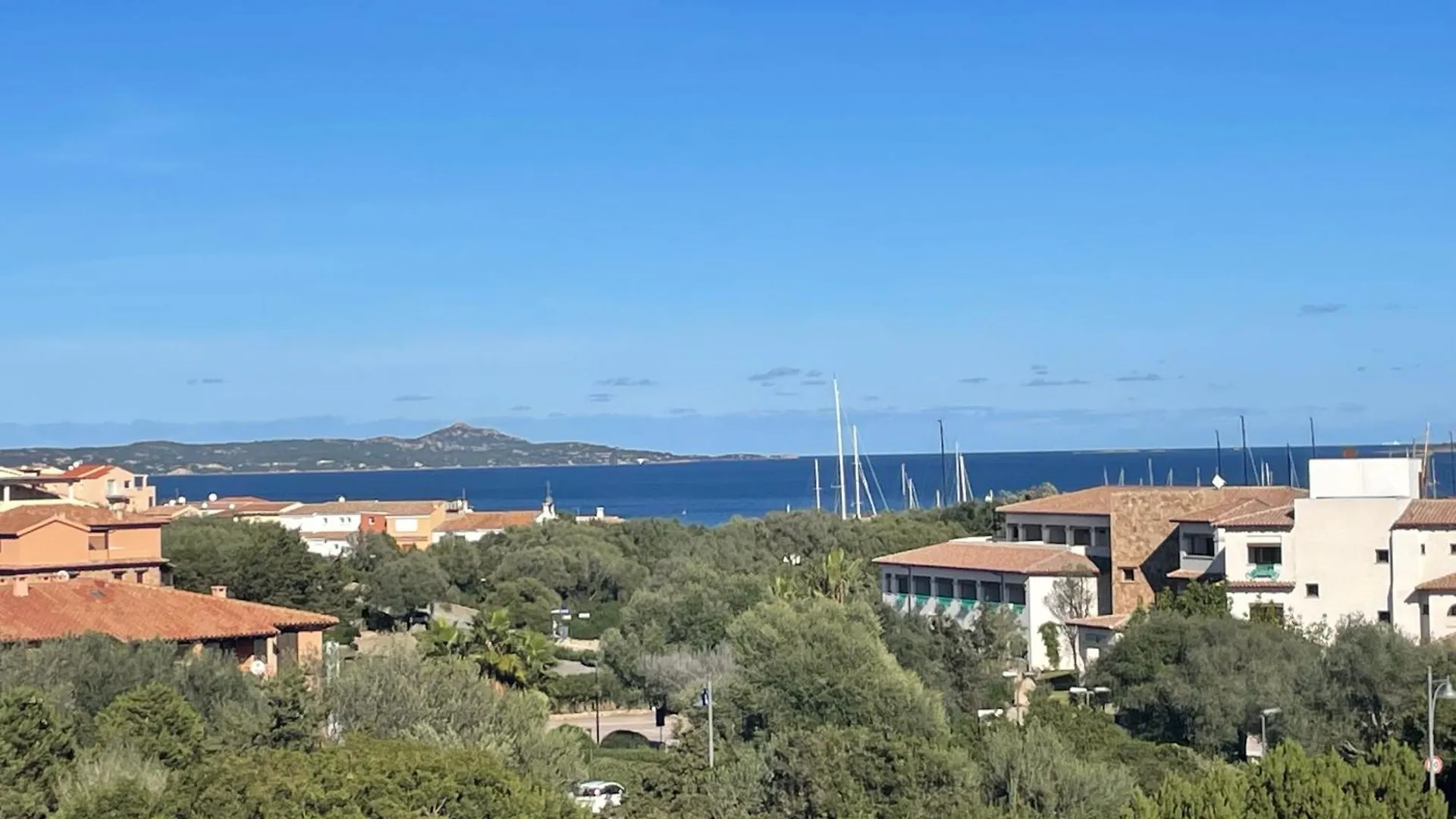 Splendida Vista Mare Zona Centrale Porto Rotondo Posto Auto Privato 0*,  Olaszország
